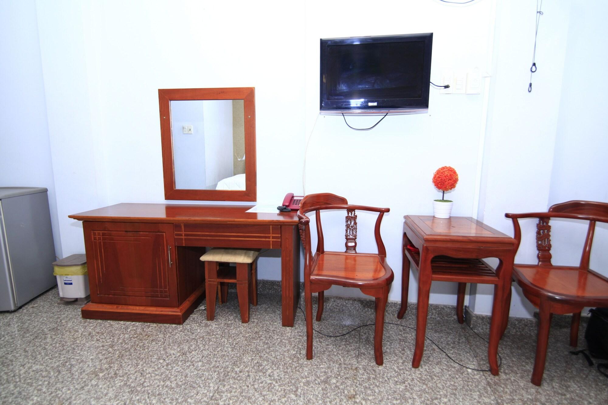 Truong Giang Hotel Хошимин Экстерьер фото