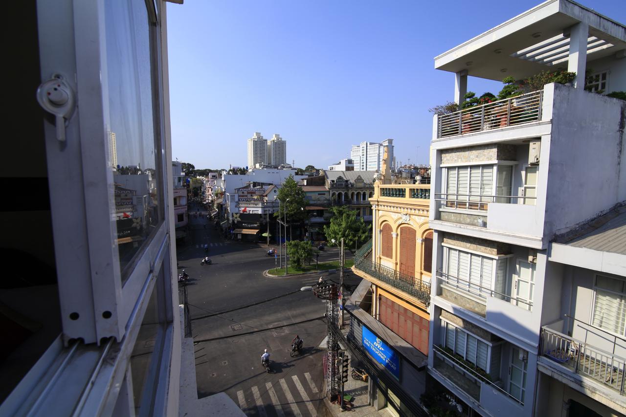 Truong Giang Hotel Хошимин Экстерьер фото
