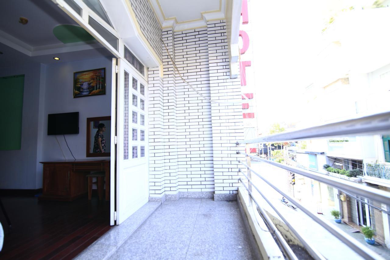 Truong Giang Hotel Хошимин Экстерьер фото