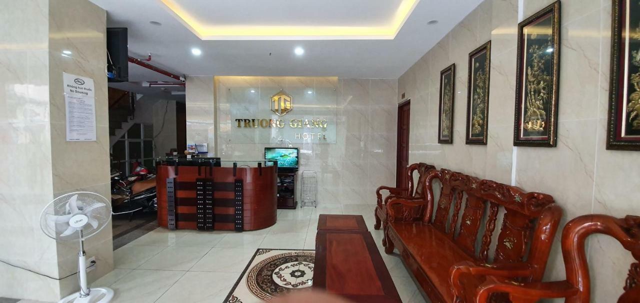 Truong Giang Hotel Хошимин Экстерьер фото