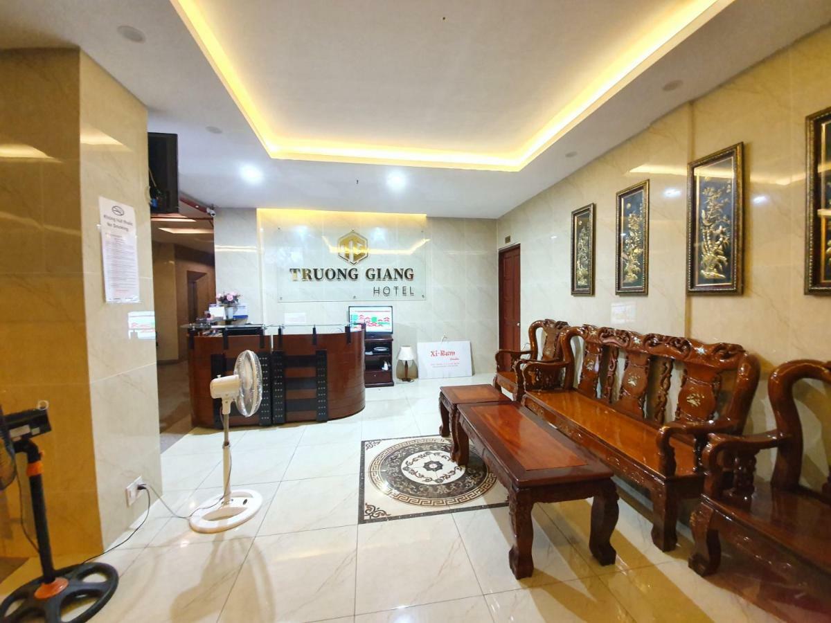 Truong Giang Hotel Хошимин Экстерьер фото